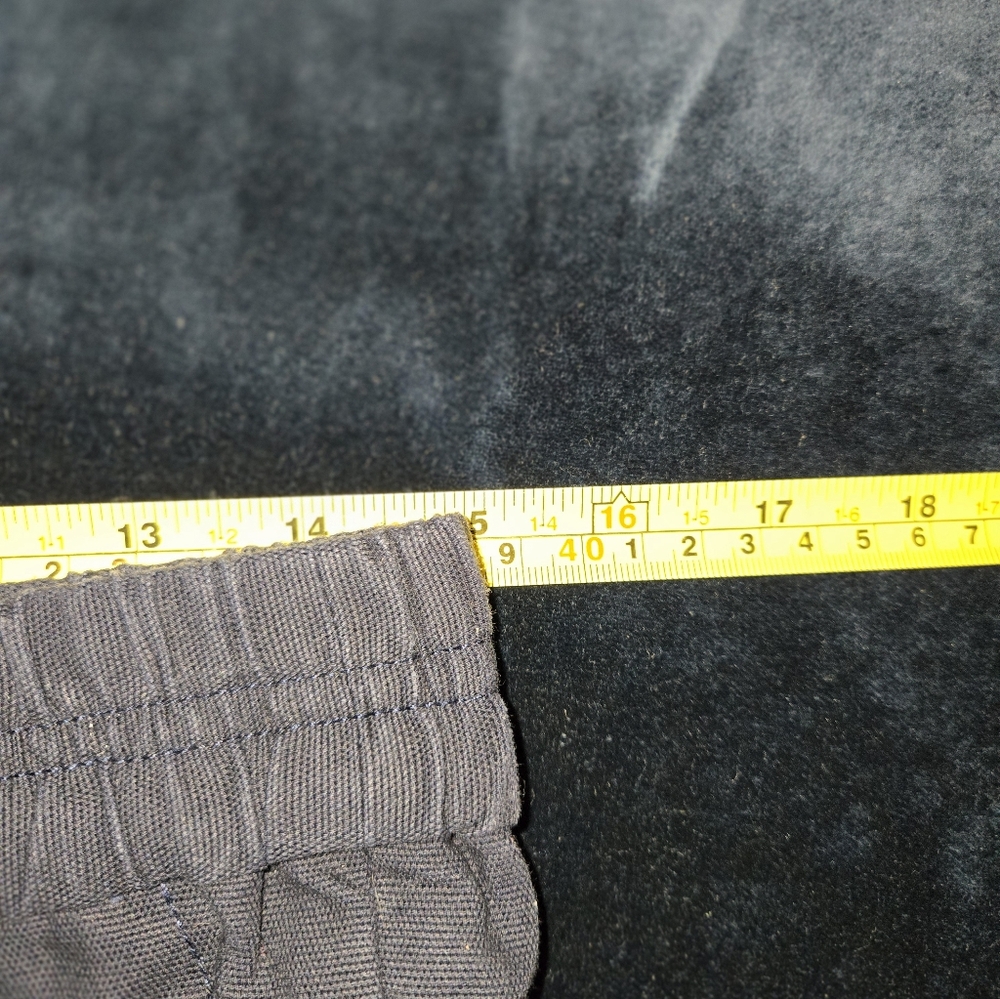 J. Crew 2 Pair of Shorts Relaxed Fit Elastic Waist Cotton & Linen Size Six. - Picture 8 of 8